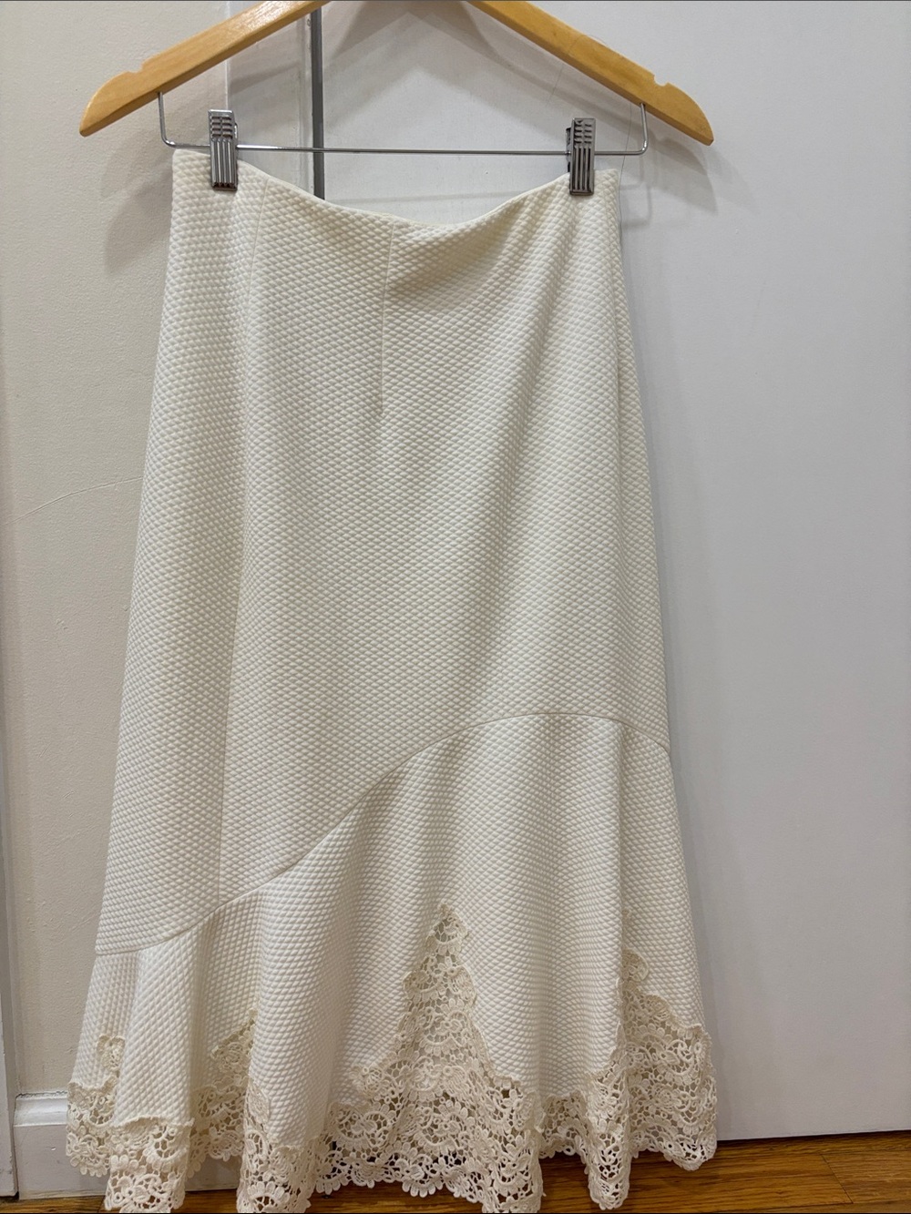 Rebecca Taylor White Textured A-Line Skirt with Lace Trim